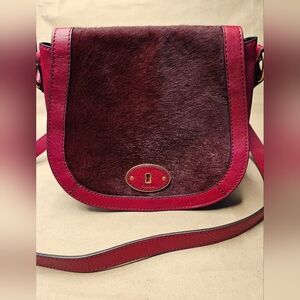 NEW fosssil Vintage Reissue crossbody bag in cranberry